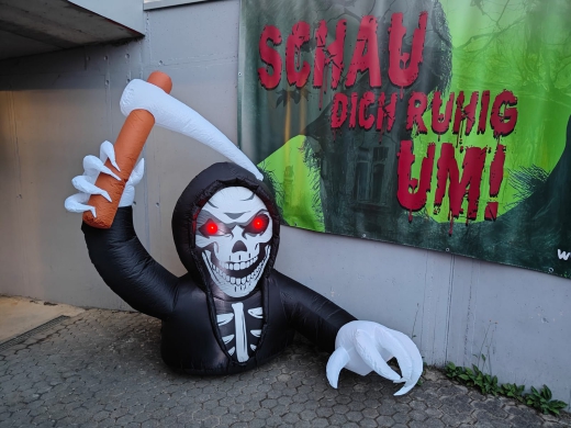 Skelett mit Sense, aufblasbar [210cm]