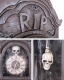 Standuhr "Skull" [180m]